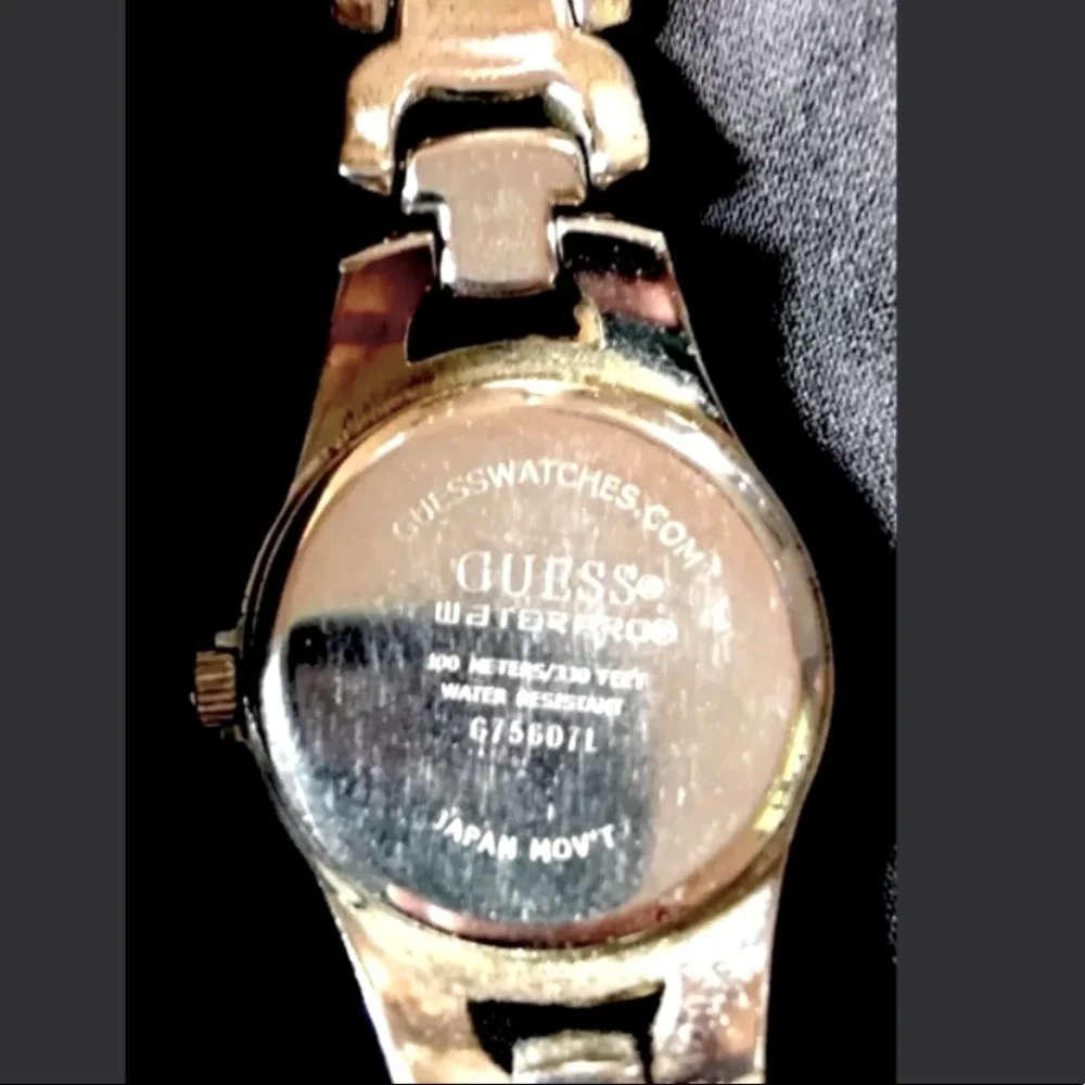 Guess Watch - Picture 4 of 8